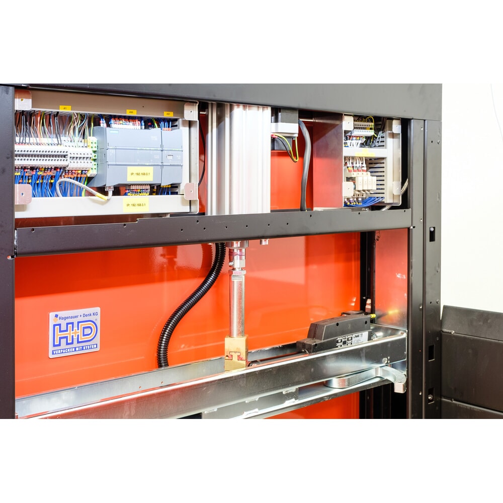 Integrierte I/O-Box zum Signalaustausch für Hagenauer+Denk Palettenmagazine, bauseitige Steuerung über potentialfreie Kontakte Produktabbildung: Integrierte I/O-Box zum Signalaustausch für Hagenauer+Denk Palettenmagazine, bauseitige Steuerung über potentialfreie Kontakte