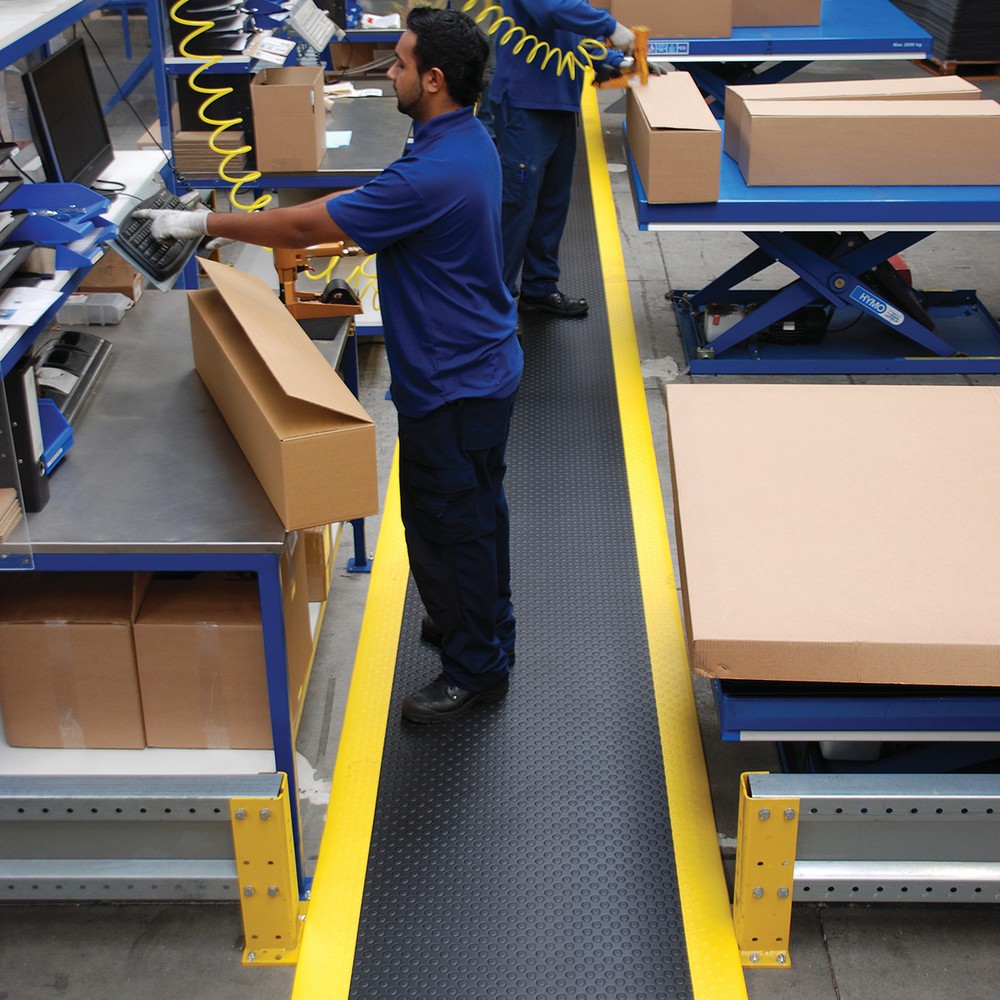 Produktabbildung Nr. 3: Tapis anti-fatigue, PVC/mousse de vinyle, strié, mct x 600 mm, noir/jaune
