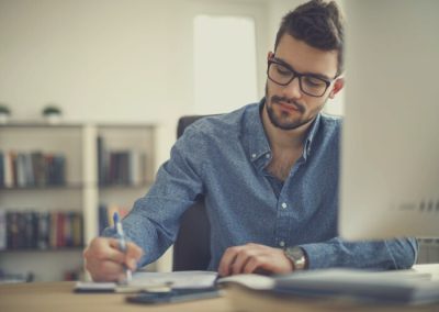 Home-Office einrichten: Anleitung & Tipps für produktives Arbeiten